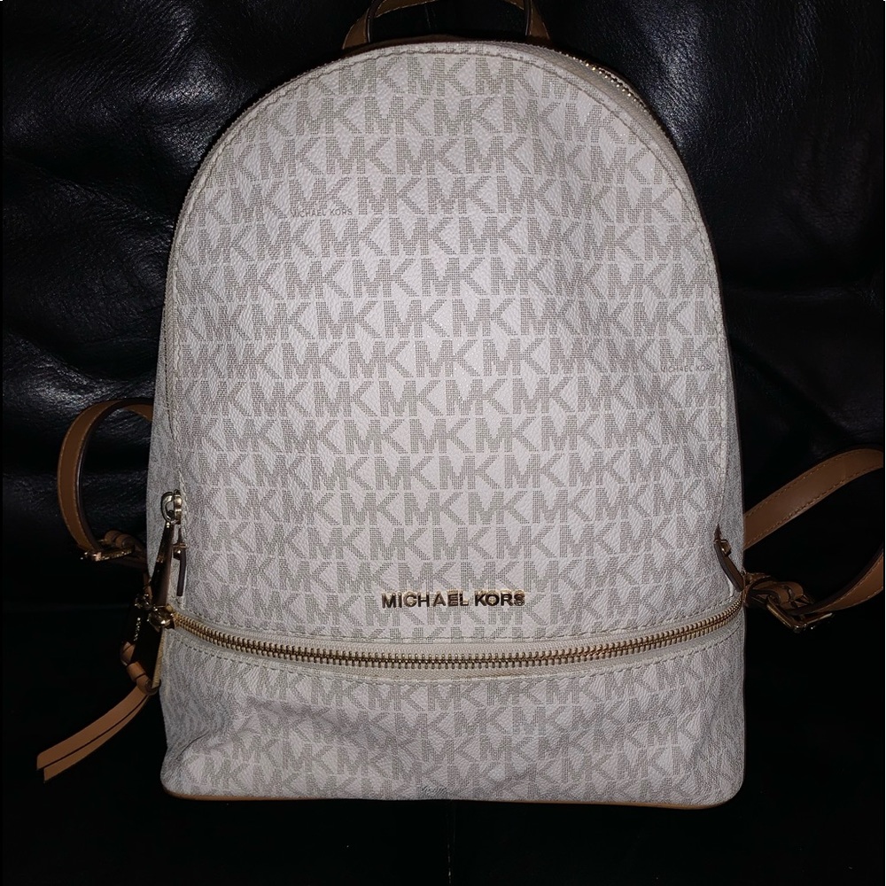 Michael Kors Rhea ZIP Backpack